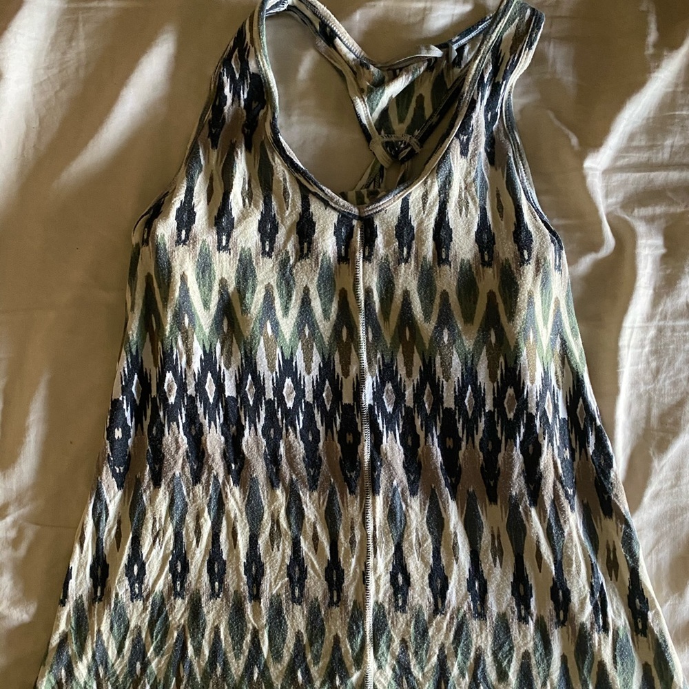 Woman’s Athleta tank with built in bra in medium